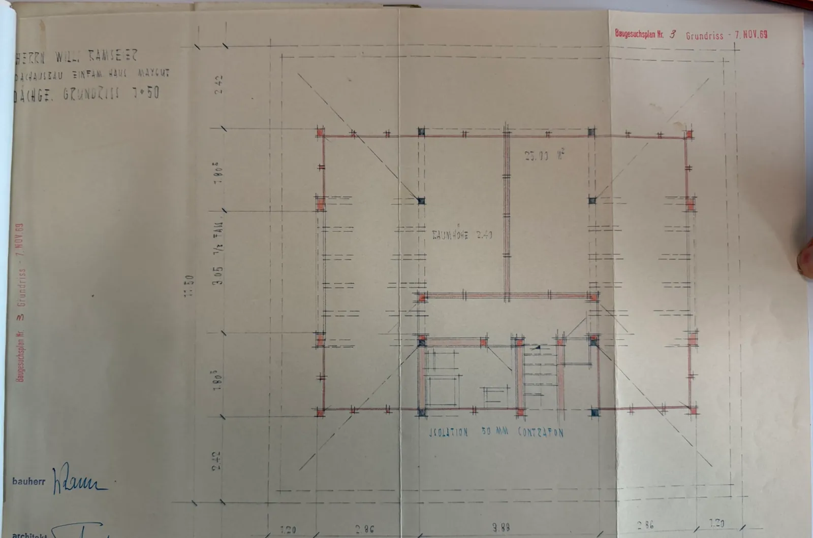Baugesuchsplan Dachausbau 1969: Grundriss Dachgeschoss mit Massketten, fotografische Reproduktion