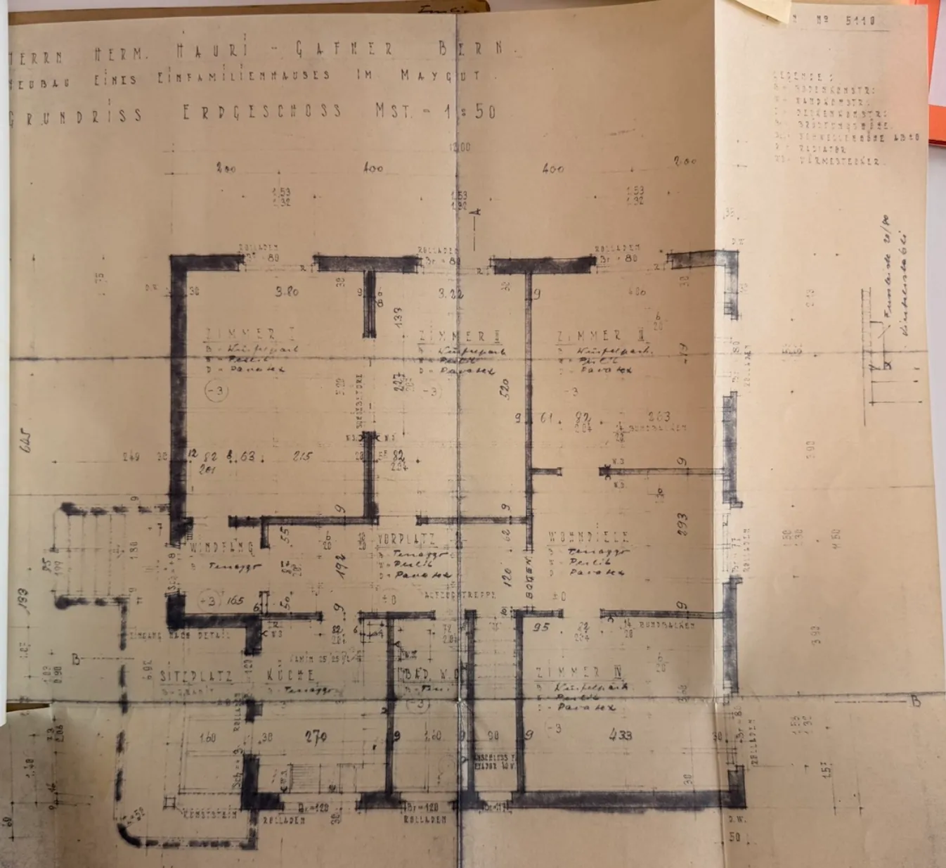 Historischer Neubauplan 1951: Grundriss Erdgeschoss mit Raumbezeichnungen und Massen, Originalmassstab 1:50, fotografische Reproduktion